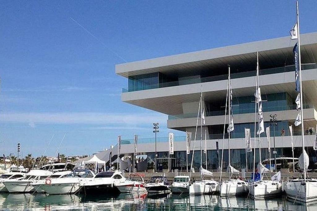 Luminoso Apartamento * La Marina De บาเลนเซีย ภายนอก รูปภาพ